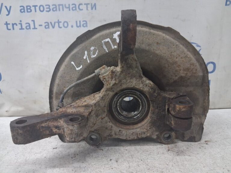 Кулак поворотный правый со ступицей Mitsubishi Lancer 2007-2017 3870A012 (Арт. 83051)