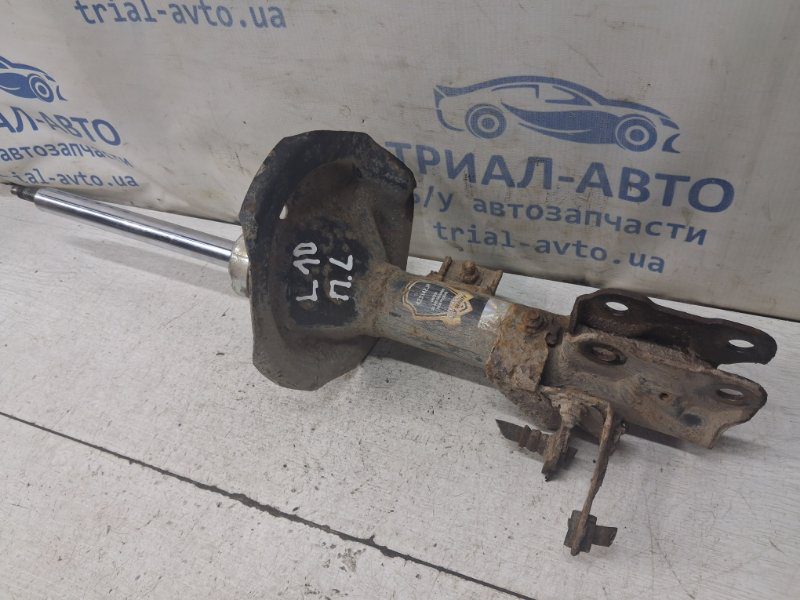 Амортизатор передний левый Mitsubishi Lancer 2007-2017 4060A065 (Арт. 83069) Амортизатор передний левый Mitsubishi Lancer 2007-2017 4060A065 (Арт. 83069)