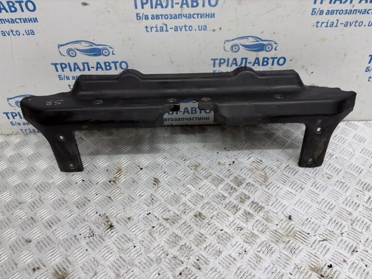 Накладка передней панели Kia Sorento 2002-2011 865853E000 (Арт. 83120)