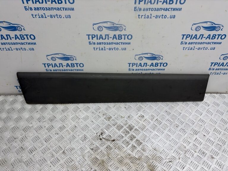 Накладка Renault Trafic 2001-2014 8200036089 (Арт. 83145)