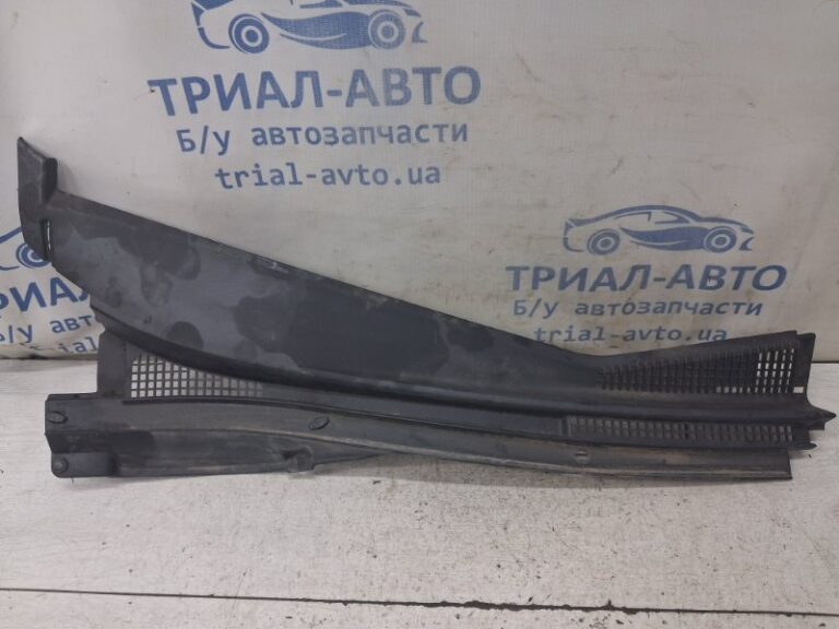 Жабо под лобовое стекло (пластик) Mitsubishi Lancer 2003-2009 MR533286 (Арт. 83179)