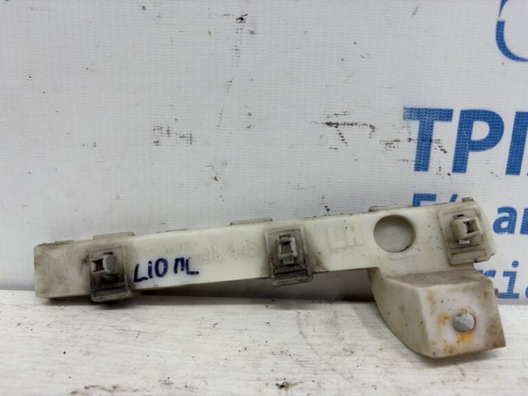 Кронштейн бампера передний левый Mitsubishi Lancer 2007-2017 6400A403 (Арт. 83225)
