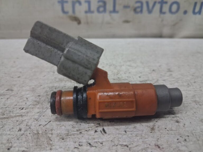 Форсунка топливная Mitsubishi Lancer 2003-2009 MD319791 (Арт. 83254)