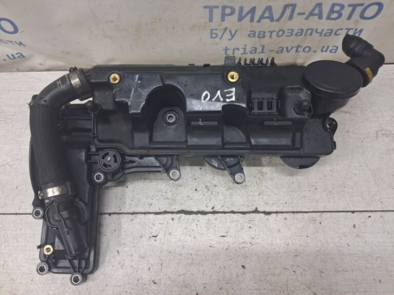Крышка клапанная  Land Rover Range Rover Evoque 2011-2018 LR022304 (Арт. 83319)