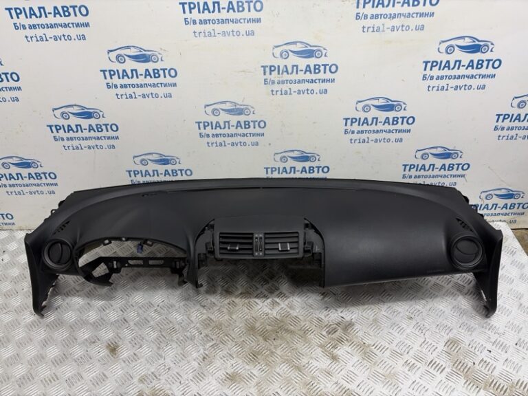 Торпеда с подушкой бесопасности Toyota RAV 4 2005-2016 5530242901B0 (Арт. 83383)