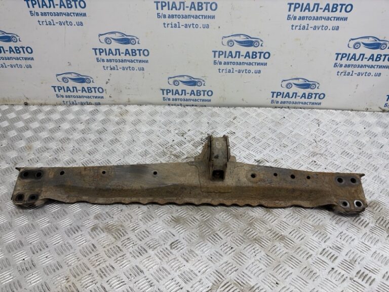 Балка передняя поперечная Toyota RAV 4 2005-2016 5710442061 (Арт. 83405)
