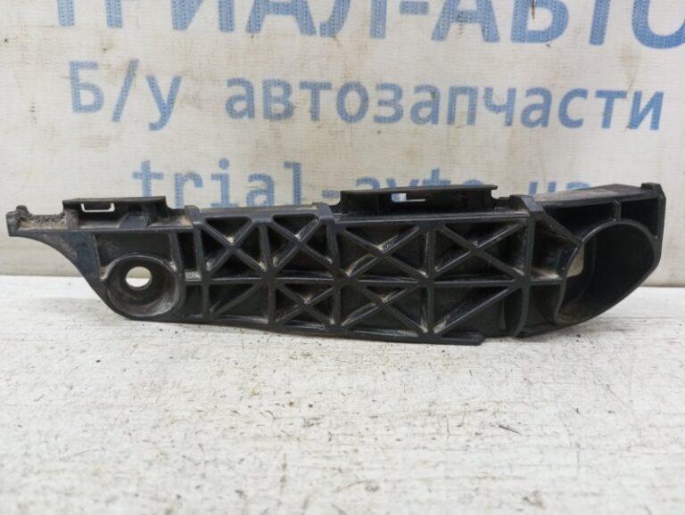 Кронштейн бампера передний левый Toyota RAV 4 2005-2016 5253642020 (Арт. 83426)