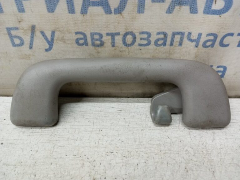 Ручка потолка Toyota RAV 4 2005-2016 7461052030B0 (Арт. 83429)