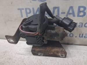 Насос вакуумный Nissan Navara 2004-2015 14650EB30A (Арт. 83448)