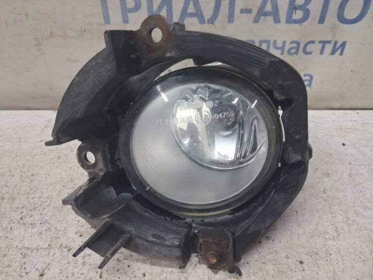 Фара противотуманная левая Toyota RAV 4 2005-2016 812200D040 (Арт. 83476)