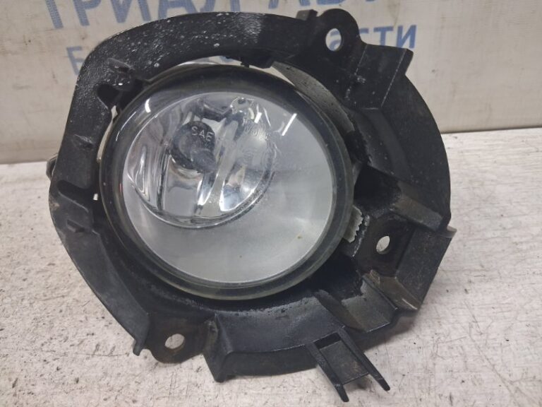 Фара противотуманная правая Toyota RAV 4 2005-2016 812100D040 (Арт. 83477)