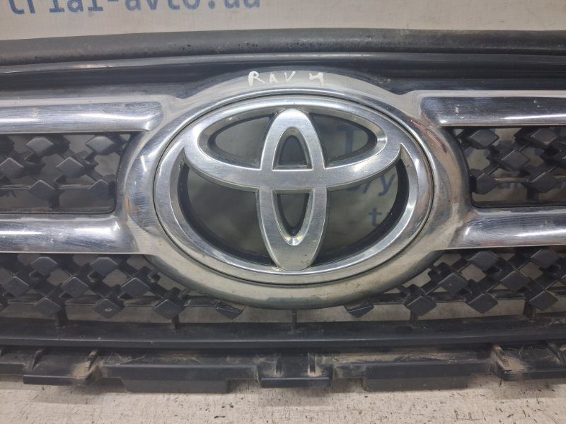 Решетка радиатора Toyota RAV 4 2005-2016 5310142180 (Арт. 83481) Решетка радиатора Toyota RAV 4 2005-2016 5310142180 (Арт. 83481)