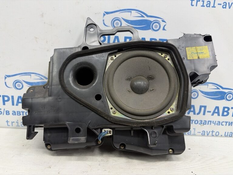 Сабвуфер Toyota Prado 2002-2009  (Арт. 83571)
