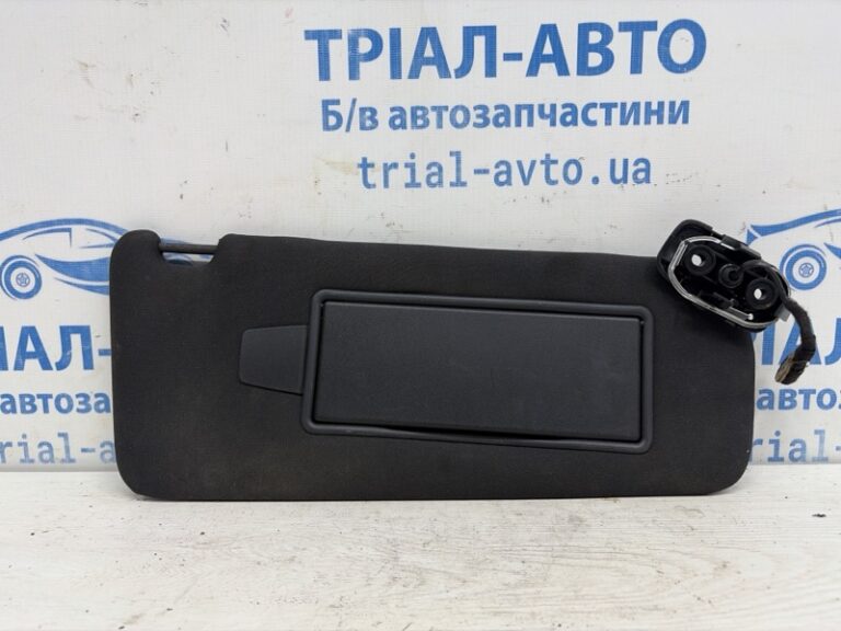 Козырек солнцезащитный правый  Land Rover Range Rover Evoque 2011-2018 LR084833 (Арт. 83574)