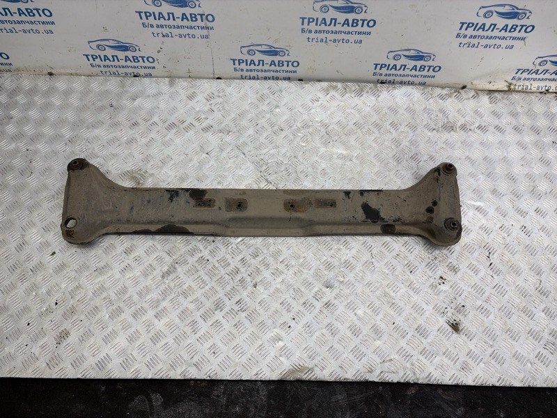 Балка передняя поперечная Mitsubishi Pajero Wagon 2006-2022 MN125541 (Арт. 83618) Балка передняя поперечная Mitsubishi Pajero Wagon 2006-2022 MN125541 (Арт. 83618)