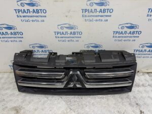 Решетка радиатора Mitsubishi Pajero Wagon 2006-2022 7450A368 (Арт. 83624)