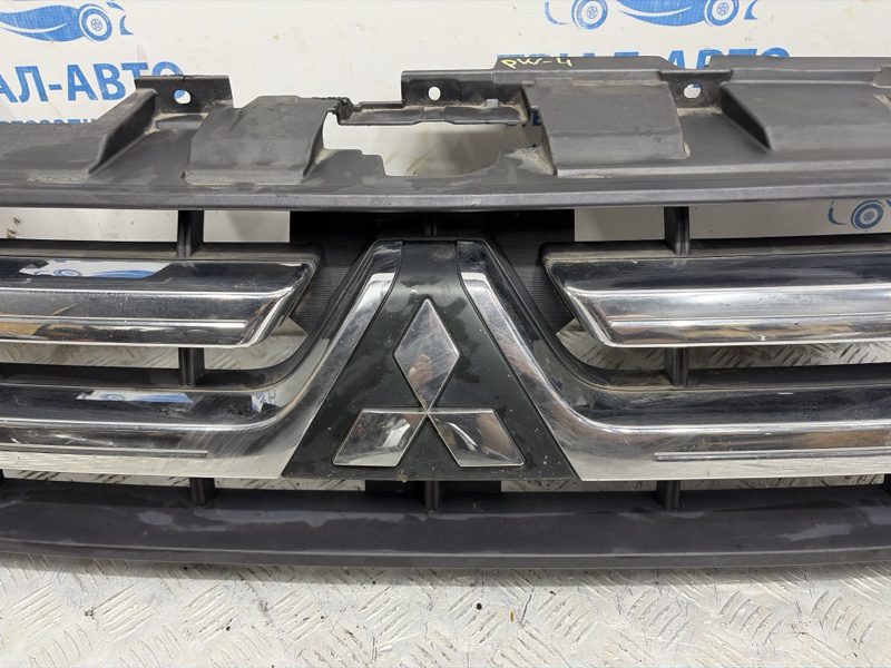 Решетка радиатора Mitsubishi Pajero Wagon 2006-2022 7450A368 (Арт. 83624) Решетка радиатора Mitsubishi Pajero Wagon 2006-2022 7450A368 (Арт. 83624)