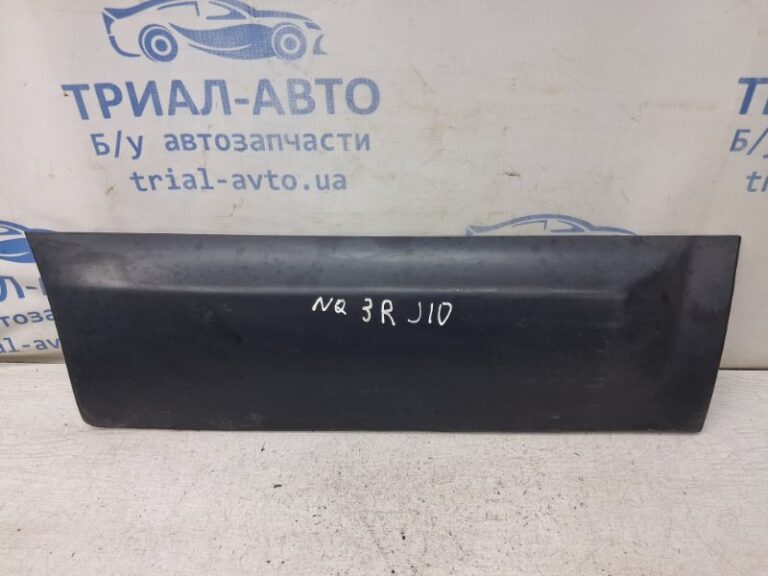 Накладка двери Nissan Qashqai 2006-2013 82870BR01B (Арт. 83648)
