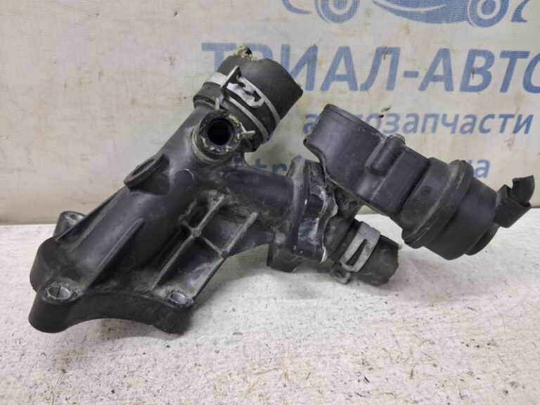 Трубка охлаждающей жидкости Nissan Qashqai J10 1.6 DIESEL R9M 2006 (б/у)