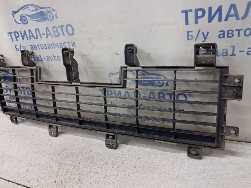 Решетка бампера центральная Mitsubishi Pajero Wagon 2006-2022 6402A123 (Арт. 83675) Решетка бампера центральная Mitsubishi Pajero Wagon 2006-2022 6402A123 (Арт. 83675)