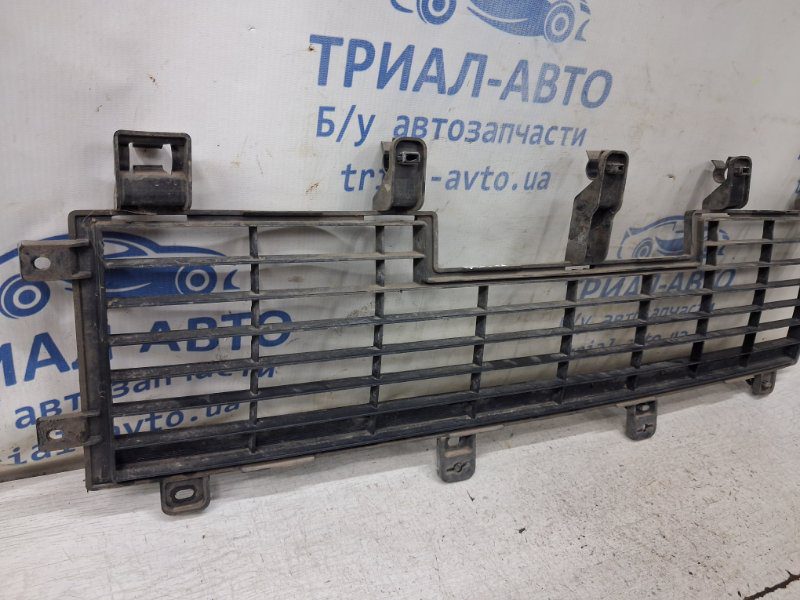Решетка бампера центральная Mitsubishi Pajero Wagon 2006-2022 6402A123 (Арт. 83675) Решетка бампера центральная Mitsubishi Pajero Wagon 2006-2022 6402A123 (Арт. 83675)