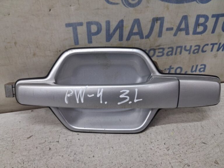 Ручка двери внешняя задняя левая Mitsubishi Pajero Wagon 2006-2022  (Арт. 83742)