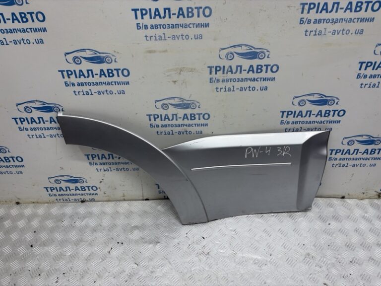 Накладка двери Mitsubishi Pajero Wagon 2006-2022 5757A026XA (Арт. 83759)