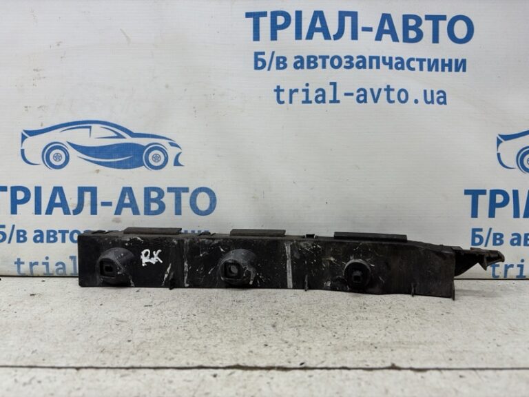 Кронштейн бампера задний левый Lexus RX 350 2003-2009 5257648020 (Арт. 83814)