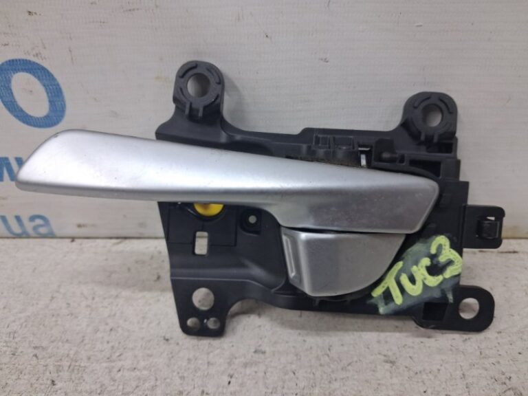 Ручка двери внутреняя передняя левая Hyundai Tucson 2015-2021 82610D7000NS5 (Арт. 83885)