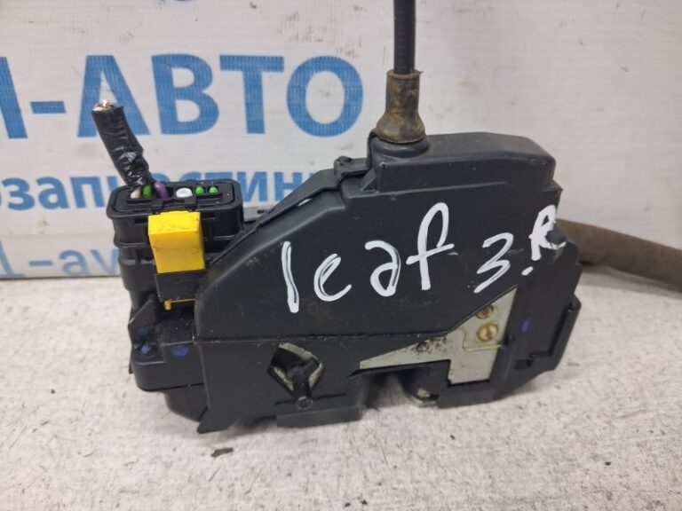 Замок двери задний правый Nissan Leaf 2017- 825003NM0A (Арт. 83888)
