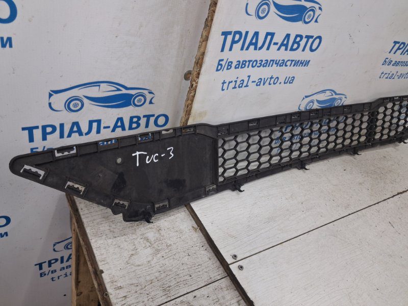 Решетка бампера центральная Hyundai Tucson 2015-2021 (Арт. 83972) Решетка бампера центральная Hyundai Tucson 2015-2021 (Арт. 83972)
