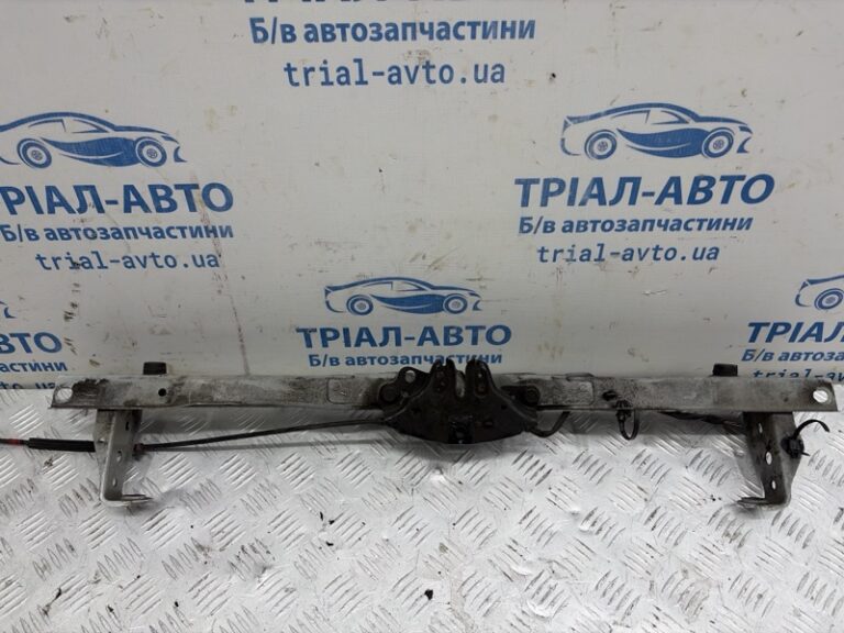 Панель передняя верхняя планка Nissan Leaf 2017- F25113NLMH (Арт. 84001)