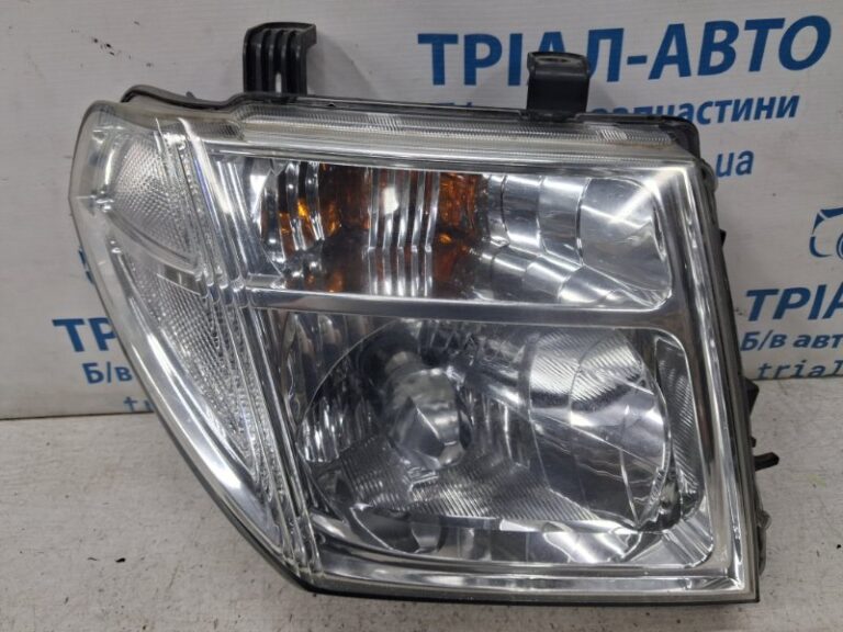 Фара правая Ксенон Nissan Pathfinder 2004-2014 26010EB380 (Арт. 84008)
