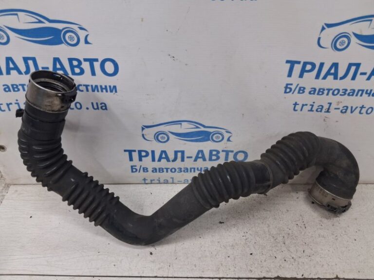 Патрубок интеркулера Nissan X-Trail 2014-2021 144604BE1B (Арт. 84027)