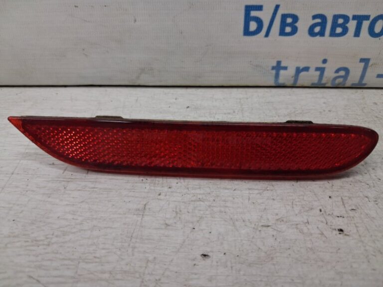 Катафот правый Nissan X-Trail 2014-2021 26560JJ90A (Арт. 84077)