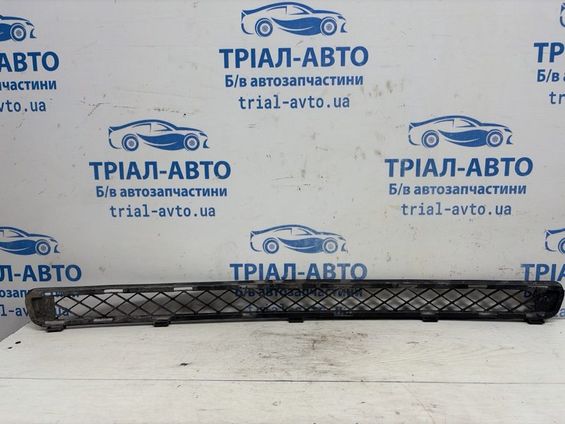 Решетка бампера центральная Toyota RAV 4 2005-2016 5311242040 (Арт. 84138) Решетка бампера центральная Toyota RAV 4 2005-2016 5311242040 (Арт. 84138)