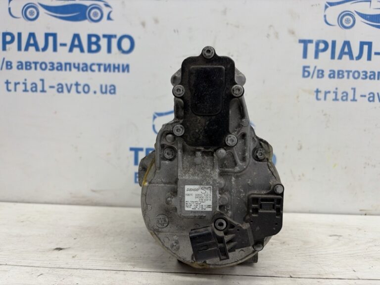 Компрессор кондиционера Nissan Leaf 2017- 926005SA1A (Арт. 84146)