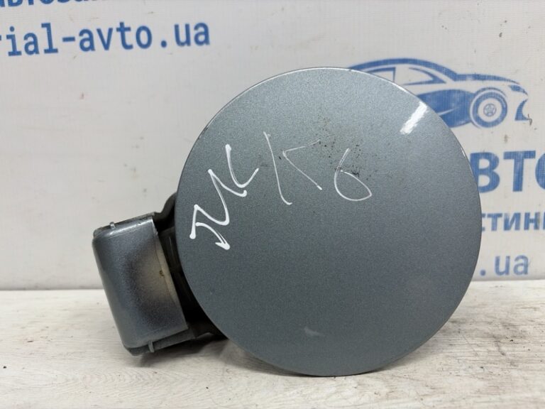 Лючок бака Hyundai Tucson 2004-2009  (Арт. 84165)