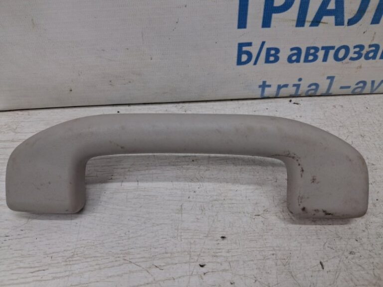 Ручка потолка передняя правая Nissan X-Trail 2014-2021 739401KL4A (Арт. 84315)