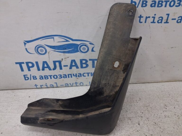 Брызговик задний правый Nissan X-Trail 2014-2021 788124CE0A (Арт. 84326)