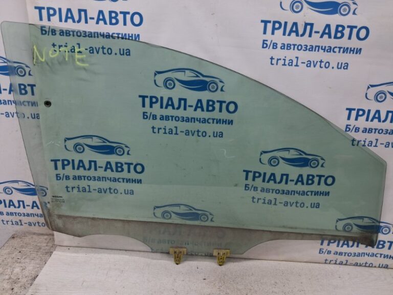 Стекло двери переднее правое Nissan Note 2005-2013 803009U000 (Арт. 84481)