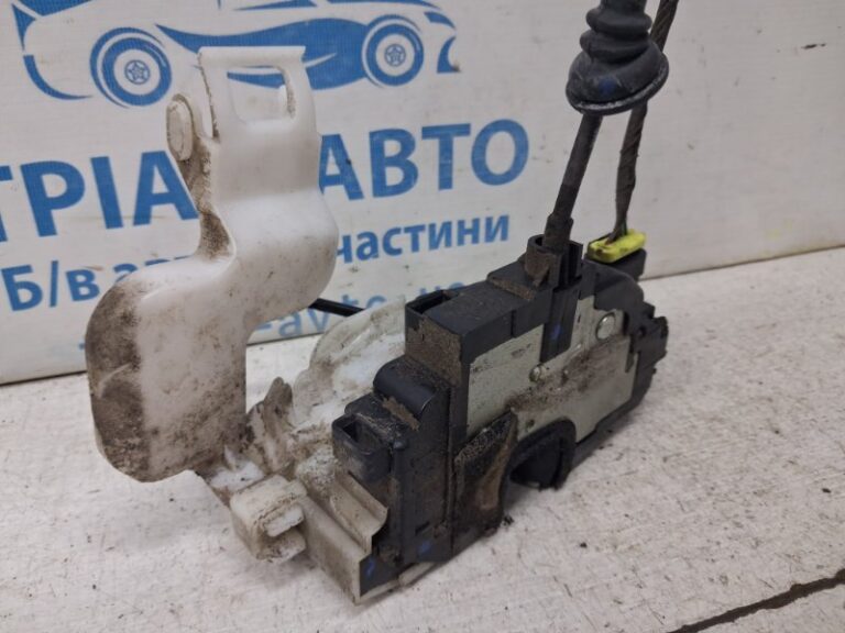 Замок двери передний левый Kia Ceed 2006-2012 813101H000 (Арт. 84491)