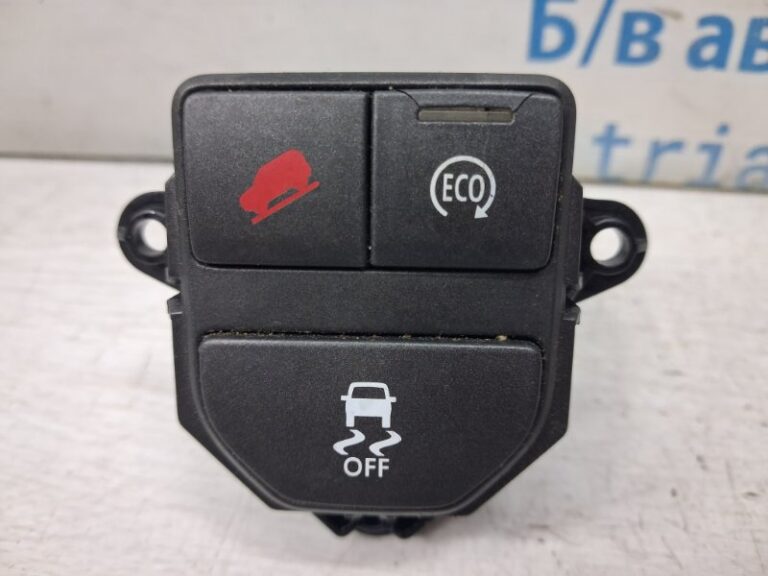 Кнопки управления  Land Rover Range Rover Evoque 2011-2018 LR042669 (Арт. 84523)