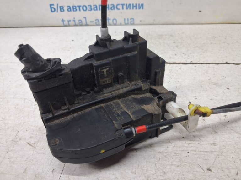 Замок двери передний левый Nissan Note 2005-2013 805019U100 (Арт. 84530)