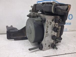 Блок abs Nissan Note 2005-2013 476609U16B (Арт. 84548)