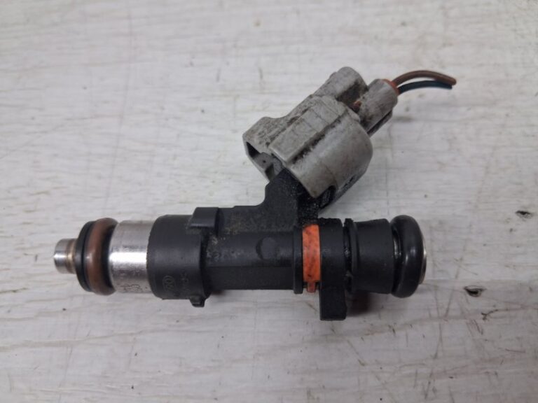 Форсунка топливная Nissan Micra 2002-2010 16600AX200 (Арт. 84563)