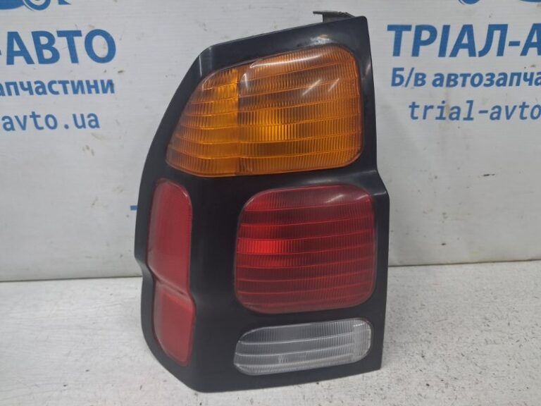 Фонарь задний внешний левый Mitsubishi Pajero Sport 1996-2008 MR496373 (Арт. 84660)