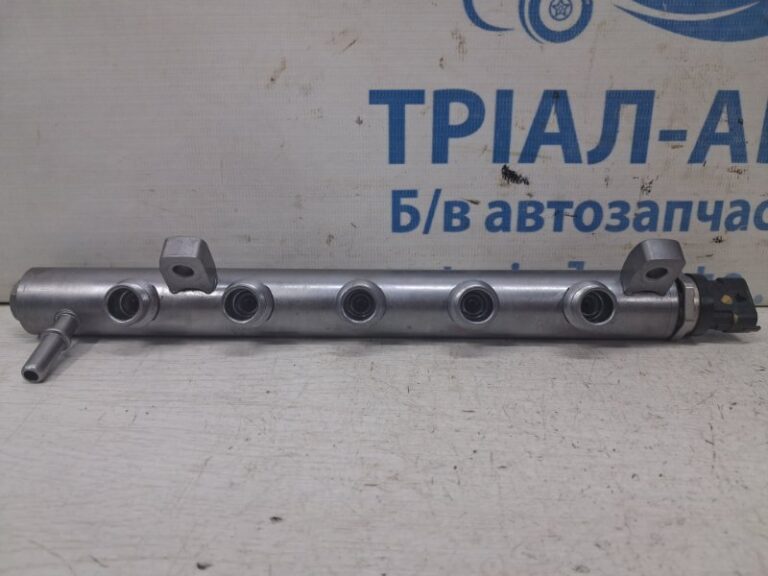 Топливная рампа Nissan X-Trail 2014-2021 1752000Q3M (Арт. 84662)
