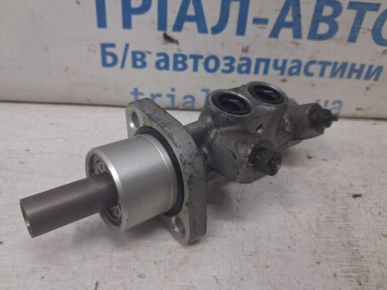 Тормозной цилиндр главный Nissan Note 2005-2013 46010AX701 (Арт. 84683)