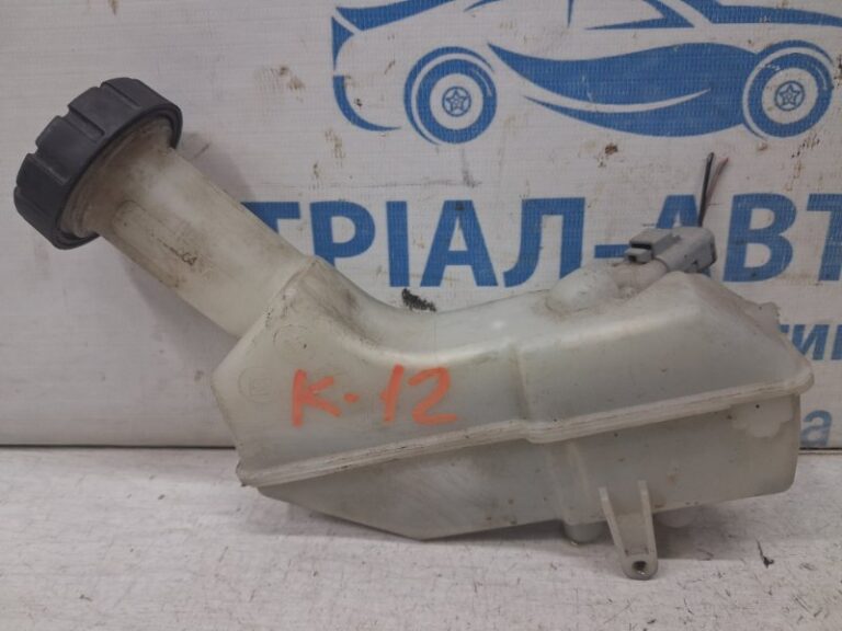 Бачок главного тормозного цилиндра Nissan Micra 2002-2010 46090AX701 (Арт. 84686)